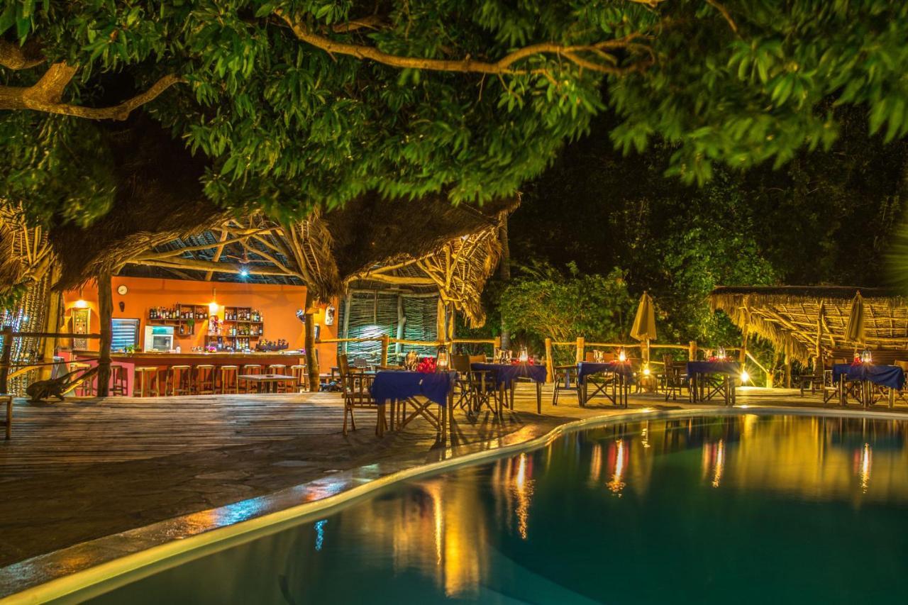 Fundu Lagoon Wambaa Bagian luar foto